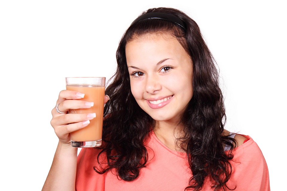 Are Your Drinks Attacking Your Teeth? | Children’s Dentist in Providence